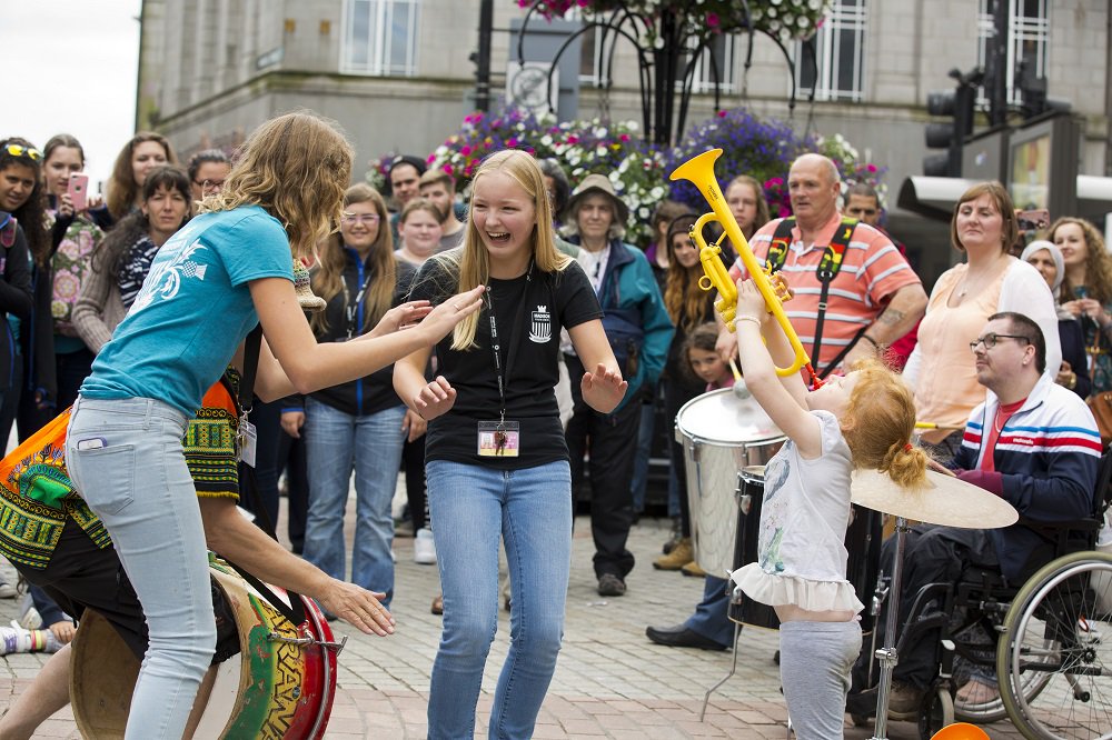 AberdeenFests's tweet photo. Fancy trying something? #Volunteer at one of our festivals coming soon https://t.co/P3vA9biKWK. @spectraaberdeen @JazzScotland1 https://t.co/nmnUhiuhbC