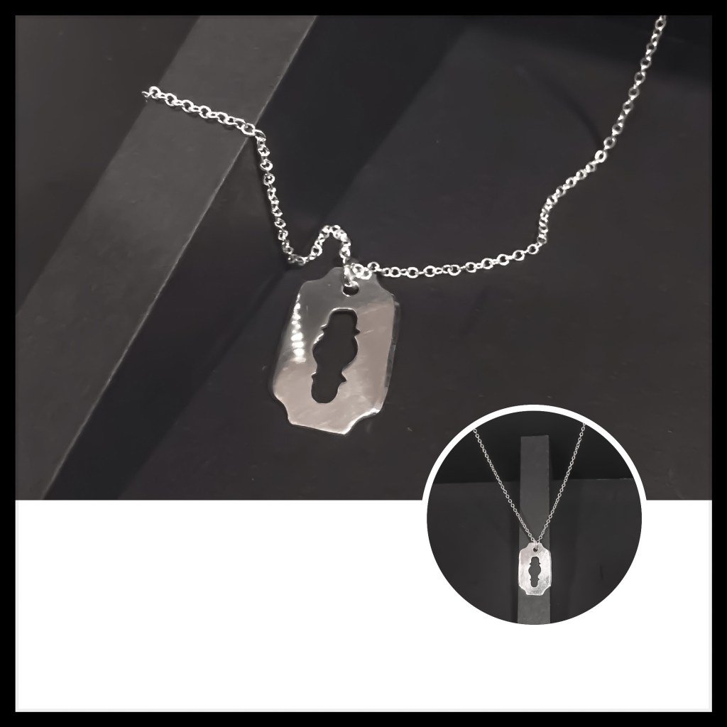 BirgentaAB's tweet photo. Razor, halsband https://t.co/vw15mFbLvs https://t.co/yogWKIkIsi
