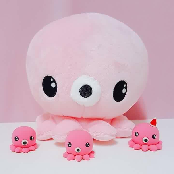 jessalfelor's tweet photo. I BADLY WANT ALL OF THESE 🐙💐💎💖❤️💠 
#goblin #legendofthebluesea #fate #stufftoys #dokkaebi #keychain #boglegel #tricat #blackhug #grimreaper https://t.co/i41wKG4DF1