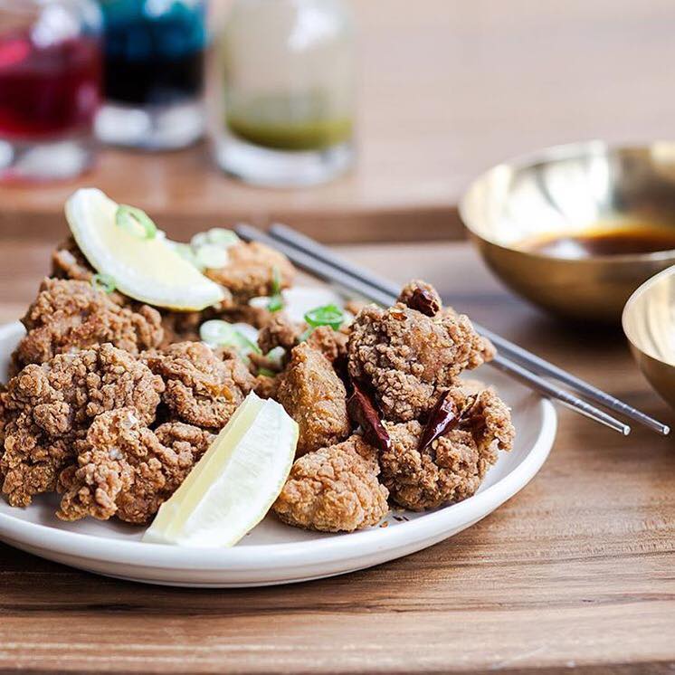 Avec <a href="/UberEATS/">Uber Eats</a> FR, profitez de 20% de réduction pour 5 commandes ! 
#HeroOnMyMind #PouletFrit #FritStyle #BestFriedChickenInParis