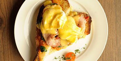 brightonfringe's tweet photo. All Platinum Friends get a FREE bottle of wine @mangetoutbistro! #Dinnertime πΎ #FringeFriendsFriday Full T&Cs here: https://t.co/slUk7cGsCF https://t.co/1tA3tlJTBK