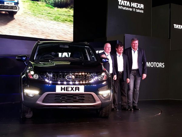 estradeindia's tweet photo. Tata Motors launches Tata Hexa – Exclusive Pictures
https://t.co/EJUPraMPNh 
@TataMotors #TataHexa #Hexa #Mumbai #CarLaunch #Automobile https://t.co/4XKIvDCUQb