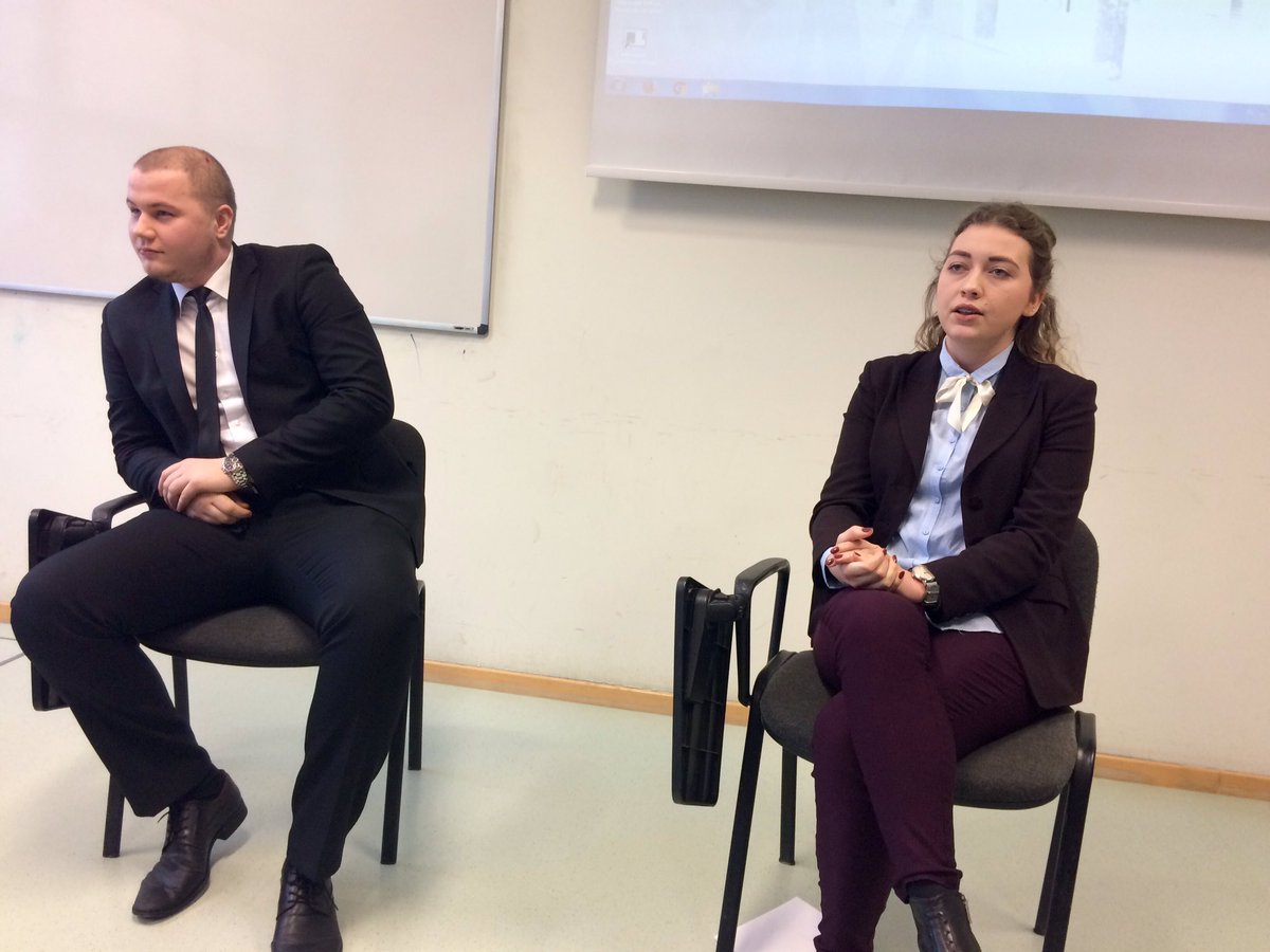 PartiaLiberalna's tweet photo. Na @WNPiD rozpoczęła się decydująca debata wyborcza pomiędzy @Maria_Piekarska i @M_Solski #PrezydentPiekarska https://t.co/PRUCvF0Y4K