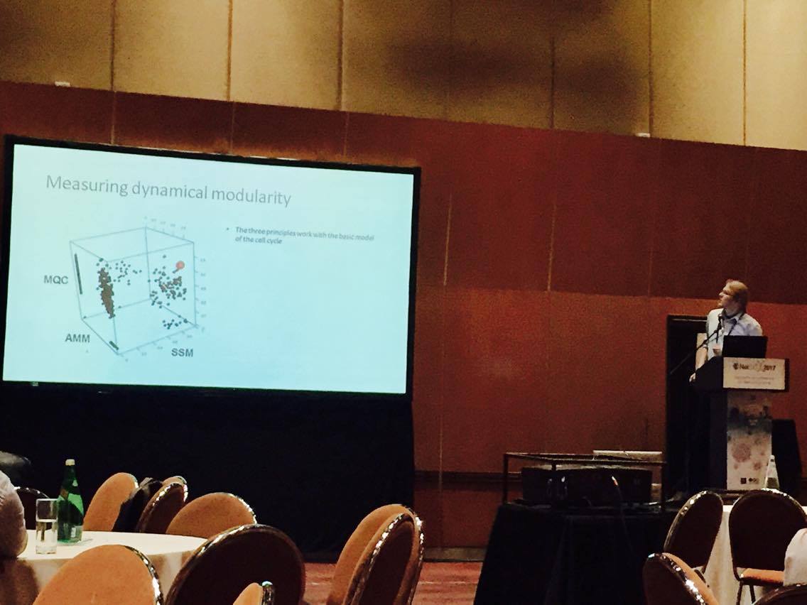 dnds_ceu's tweet photo. great talk about dynamical #modularity in #biological #networks by our phd student @DavidDeritei @NetSciX2017 @ceuhungary https://t.co/on4zLwD1Ss