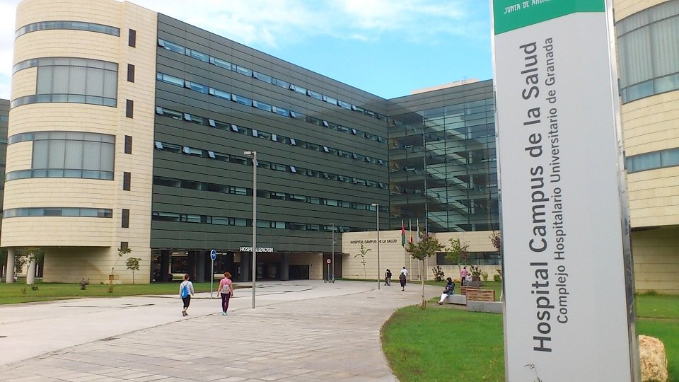IndeGranada's tweet photo. Negociación dos hospitales llega a momento decisivo y deja en manos de profesionales definir carteras de servicios https://t.co/HVImR8qHD9 https://t.co/fbuI61Q0eL