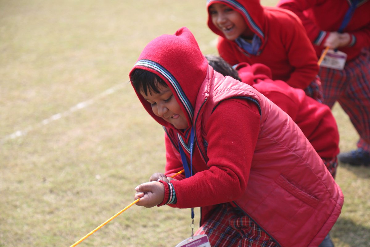 AllenhouseS's tweet photo. RASSA KASHI AND DANGAL IN PRE PRIMARY https://t.co/Cr0DpfPZ0v