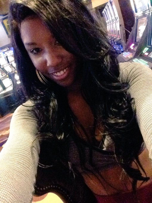 At the hard rock ???? https://t.co/sI1B4ZgVUm
