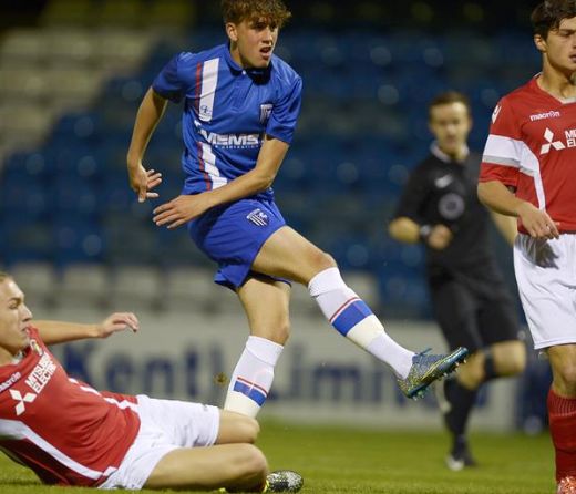 KentOnlineGills's tweet photo. #Gills youngster @Brad989stevo
heads out on loan  https://t.co/38F51vjzhK https://t.co/XDOpmojRoi