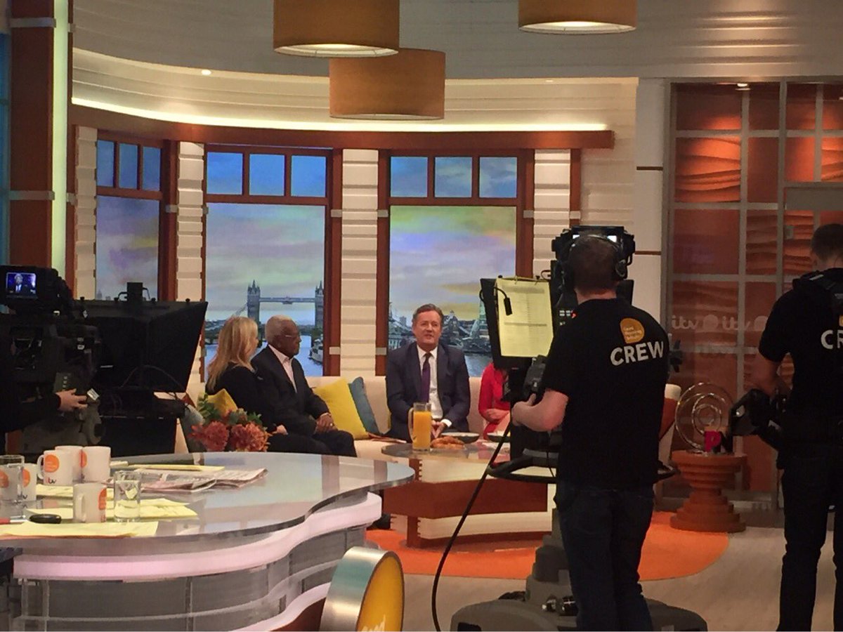 LivingstoneSoph's tweet photo. Amazing to be on @GMB with Sir Trevor to talk about @TheQueensTrust support for @CityYearUK and our #volunteerfulltime campaign https://t.co/tlJ0cdbSUO
