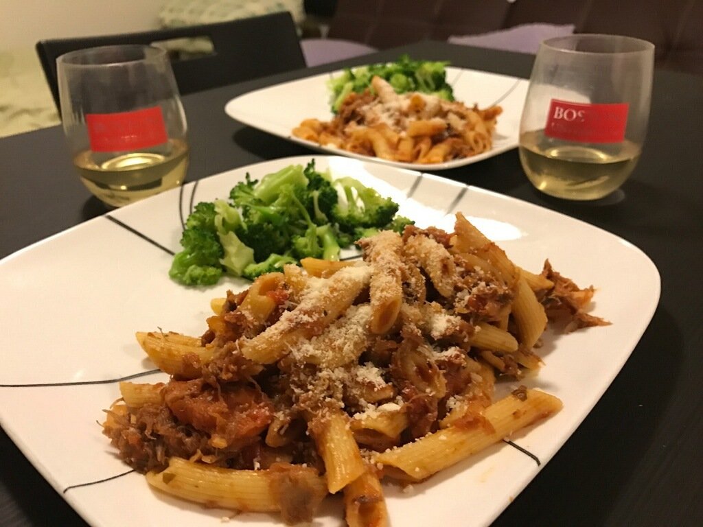 lifeofso's tweet photo. First homecooked meal in a while! #lifeofso #TessaCooks Repping these @BU_Tweets wine classes #BU2016 Date night with @BUHospitality grads😉 https://t.co/esA04eWwNg