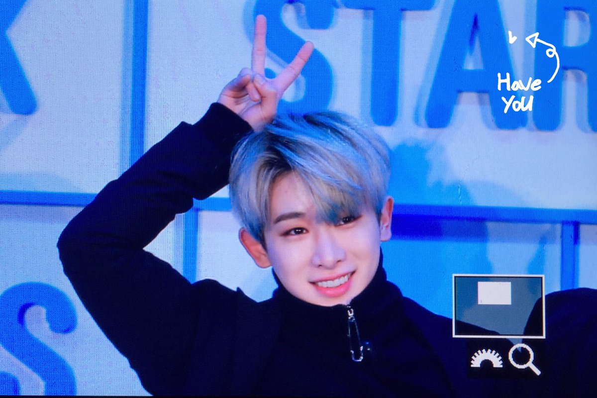 170118 v live top 10 #MONSTA_X #몬스타엑스 #원호 #신호석 #WONHO #파이터 #FIGHTER #GUILTY 🐯