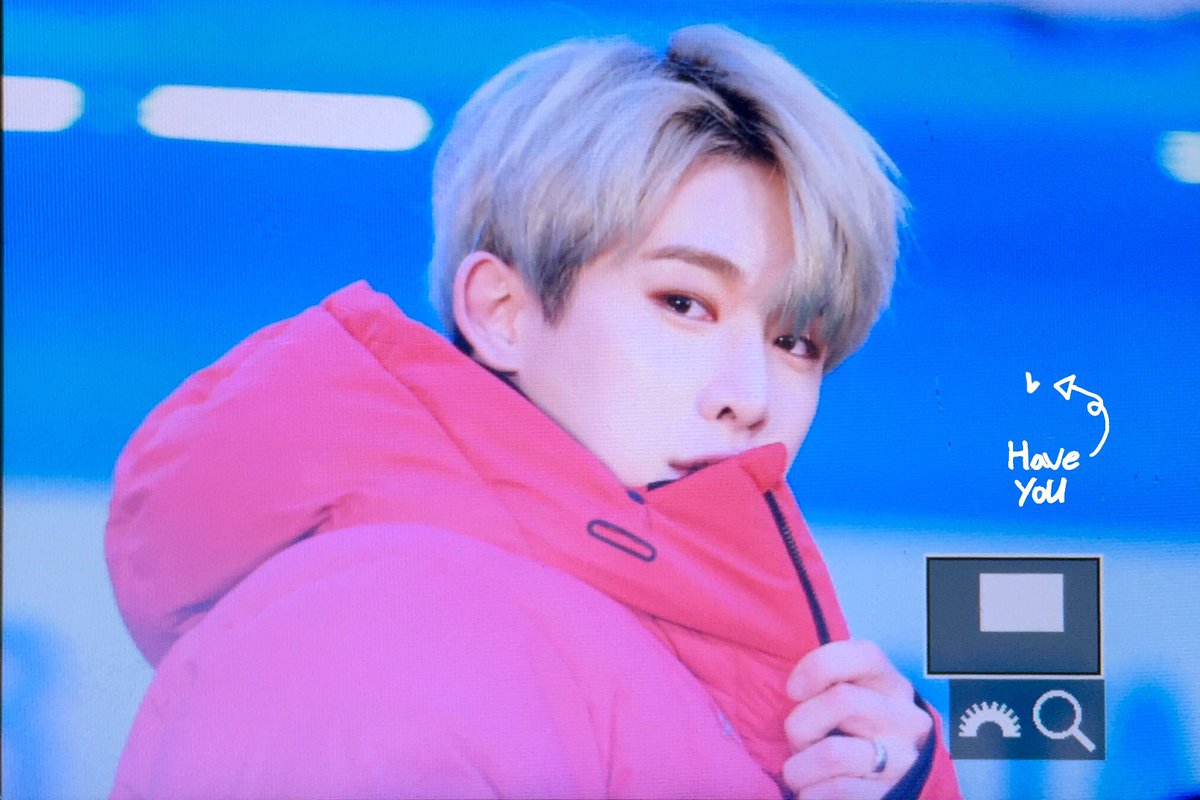170118 v live top 10 #MONSTA_X #몬스타엑스 #원호 #신호석 #WONHO #파이터 #FIGHTER #GUILTY 🐯
