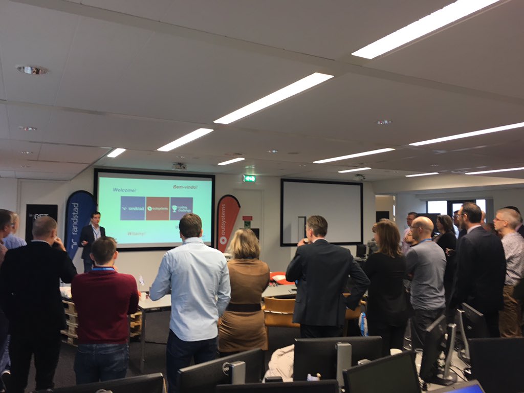 Kick off #randstad #outsystems #challenge. Gave app's en toepassingen maken met IT'ers van RS wereldwijd #video
