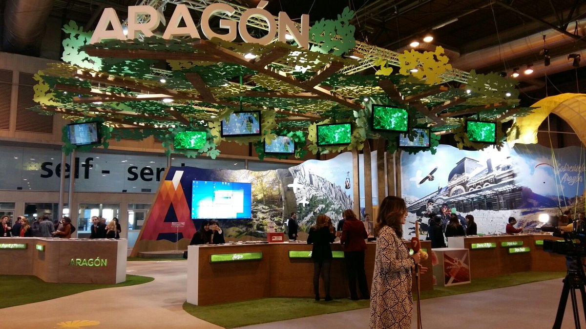 GobAragon's tweet photo. Así luce la propuesta de #Aragón en #Fitur2017. En un momento se inaugura el estand y comienzan las primeras actividades #AragónFitur17 https://t.co/4U4AJZ6AQd