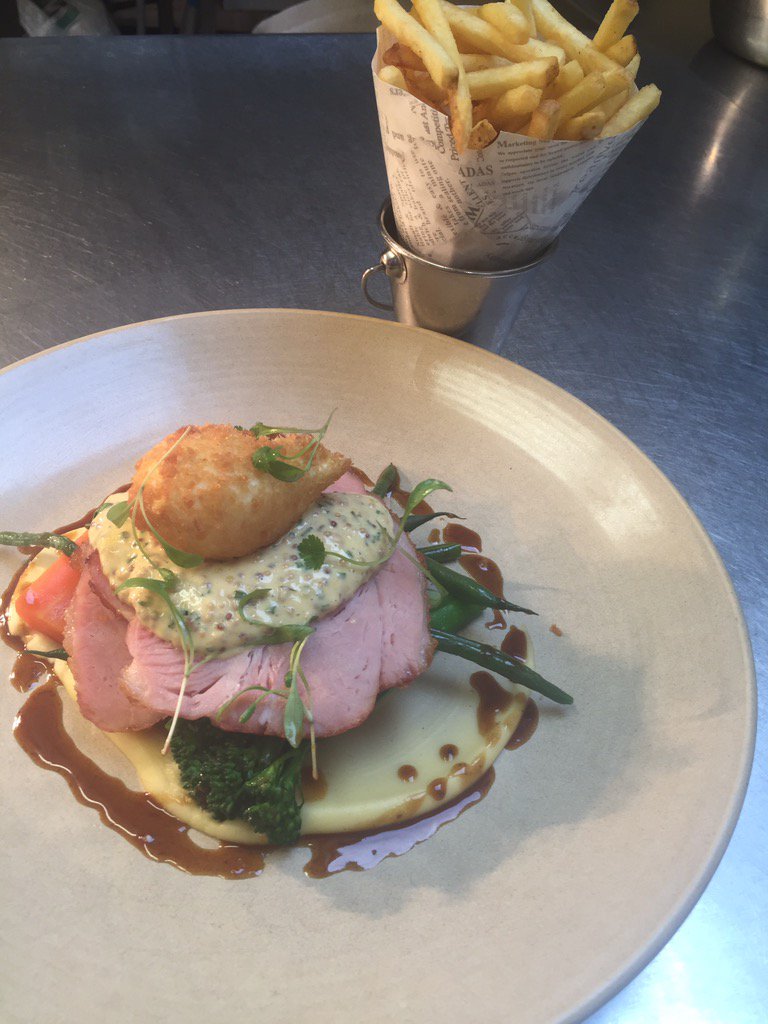 MVbistrotverite tweet picture