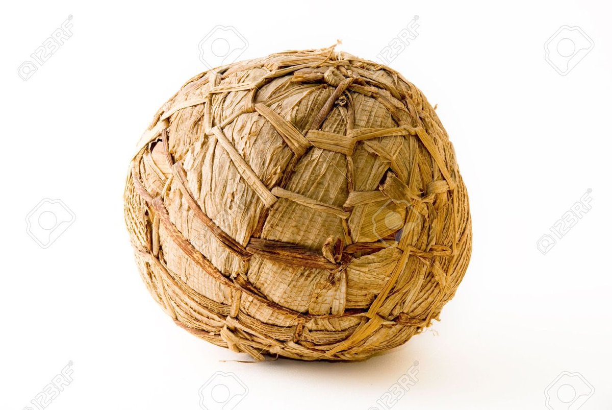 siambiliki's tweet photo. We had nothing so we were compelled to improvise. That was our "football" and those were our games #254FlashbackChallenge https://t.co/5vJVxGkC58