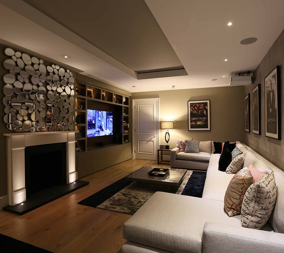 johncullenlight's tweet photo. Bring your fireplace to life this winter with our top #FireplaceLighting tips. https://t.co/nsEiTvQ6lw #LightingInspiration #WinterLighting https://t.co/jznvC0iS6r