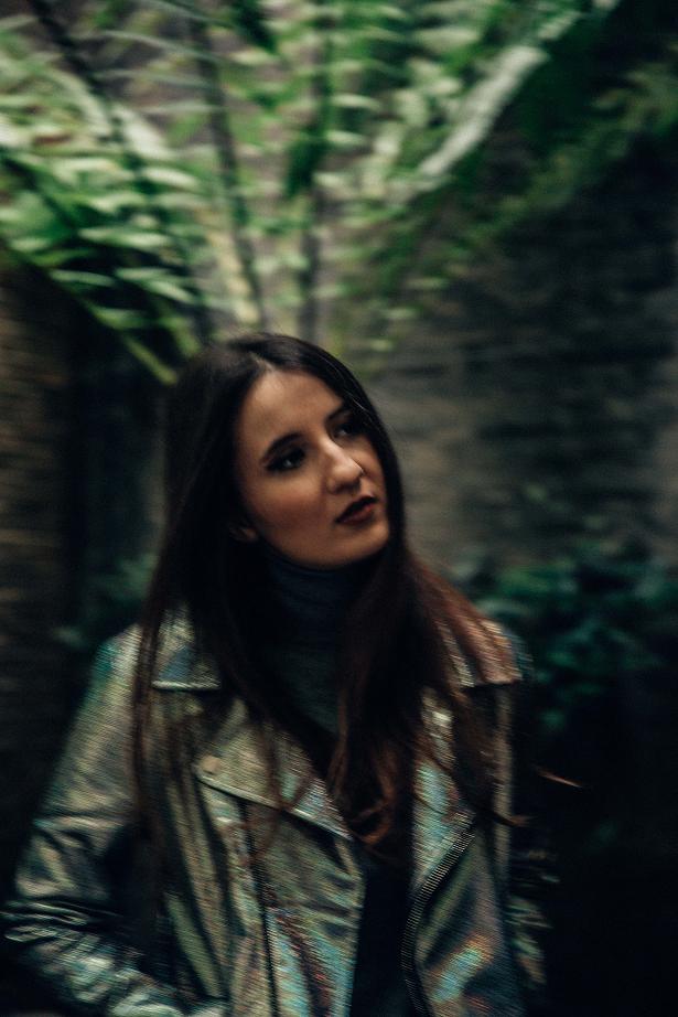 ClashMagazine's tweet photo. .@ChloeMartini x @thechiarahunter spar on divine future soul cut 'Change Of Heart'. https://t.co/3kp7JtK9bO https://t.co/4cjLHxWe6E