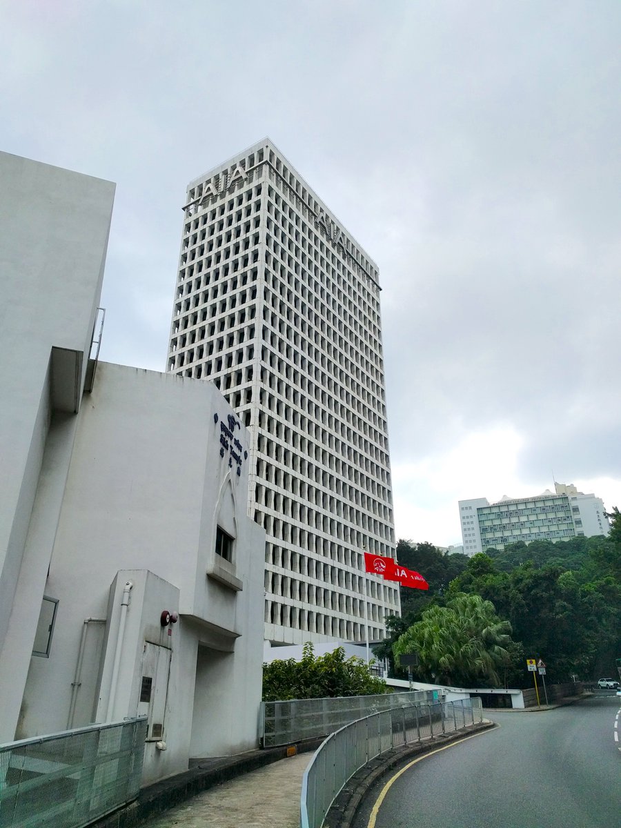 utocat's tweet photo. @utocat à #HongKong pour la finale du #AIA #blockchain Challenge et rencontrer les membres de #R3CEV ! https://t.co/h5t5rI3Zuz