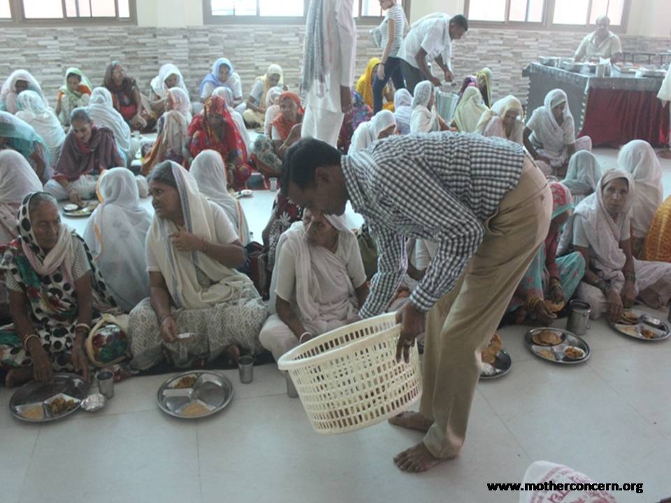 motherconce_org's tweet photo. #MotherConcern | Caring for the #widow's
◕‿◕ ◕‿◕ ◕‿◕ ◕‿◕
#Motherconcern #ngo #nonprofit #womancare #widowshelp https://t.co/5UhTwSNdYy