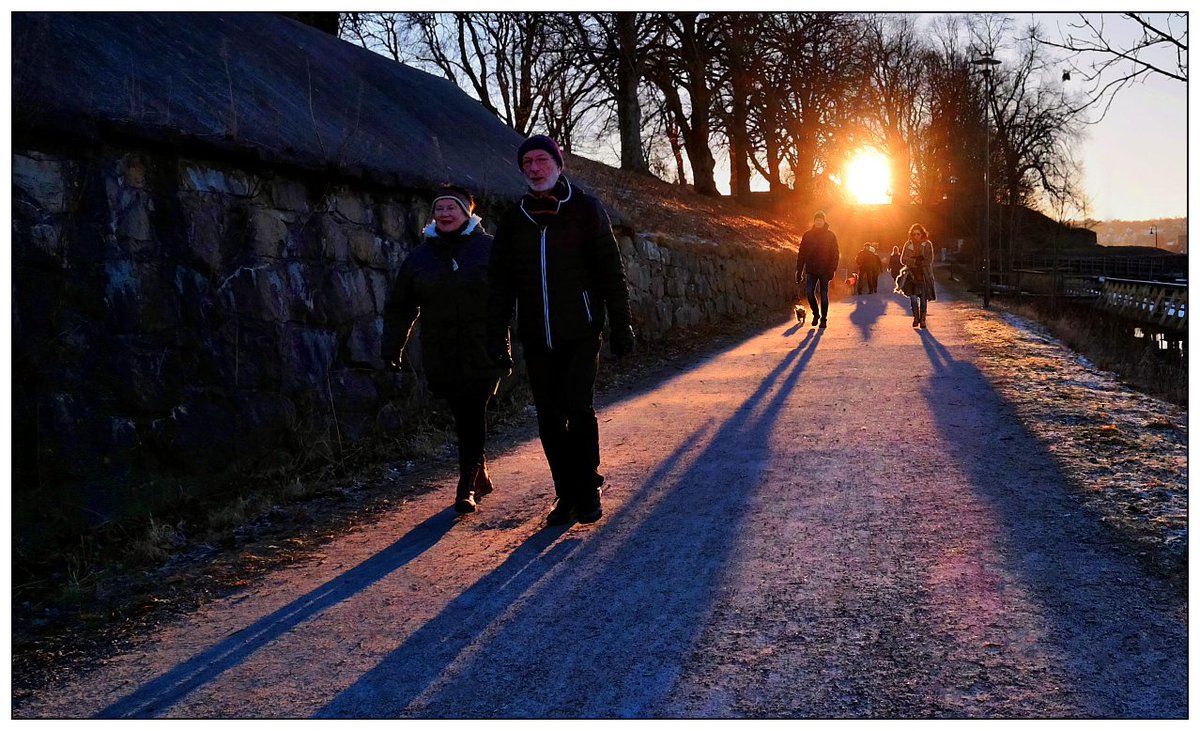 WalterWalsch's tweet photo. Søndagstur i #Gamlebyen #Fredrikstad m lav januar-sol og spennende skygger - Low sun in January
@Fredrikstadkomm
@ostfoldfkintern
@ostfoldfk https://t.co/4BsCvpbnah