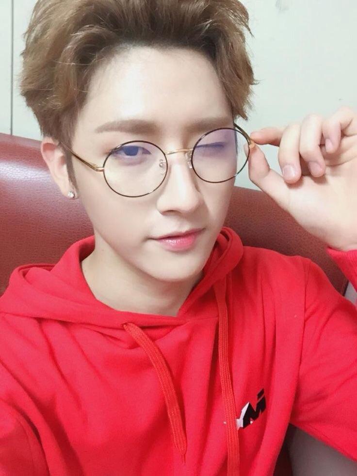 ALTO_V_FELIX's tweet photo. @OfficialMonstaX MONSTA X FIGHTING! I love I.M & Hyungwon ❤❤❤❤❤❤❤ 사랑해요 아이엠 & 형원 ❤❤❤❤❤❤❤ KAZMONBEBE #MONSTA_X #MONBEBE #몬스타엑스 #몬베베 #baby_A https://t.co/IPfnKnMrqH