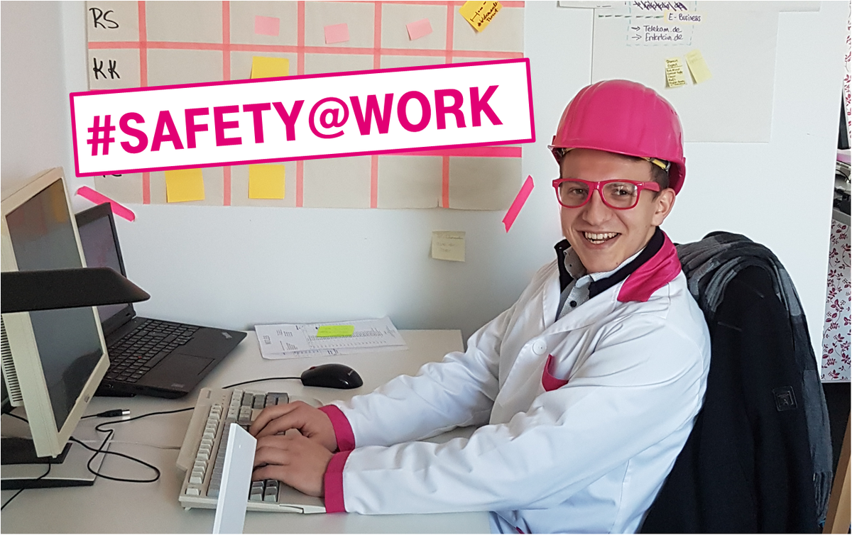YannicMarx's tweet photo. Safety at work dank der Arbeits- und Brandschutzschulung! #telekomwall #safetyatwork https://t.co/p0Hph9Ysu9