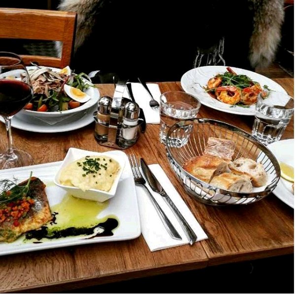 ObsLuxembourg's tweet photo. #ObsConciergerie
#BrasserieLeLuco
#Regram from our guest @tonicacvrlje
Cc Le Luco
https://t.co/3hsrGwjr65 https://t.co/y1QWrPAGti