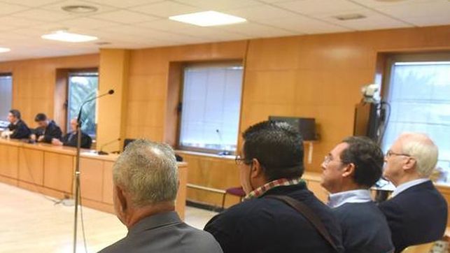 TenerifeAhora's tweet photo. #Tribunales El arenero de Güímar condenado a tres años de prisión pide el #indulto https://t.co/zYpA12fPf2 #Tenerife https://t.co/IQMzmt6FEL