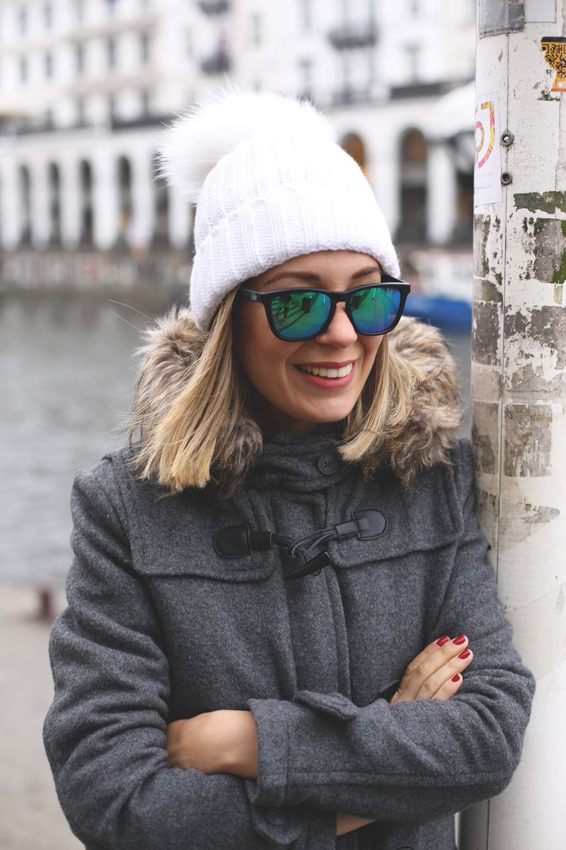 ❄️ ¿Te quedas helada/o? ❄️
⛄️ ¡Nuestros precios también! Descuento 50%
🔥 Gafas de sol para la nieve por sólo 19€