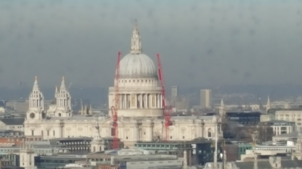 Pixie_kh's tweet photo. The view from the 15th floor of #Guys hospital &amp; a close up of st Paul's Cathedral #London #beautifulday #sunnydays https://t.co/FVDIkTkQsA