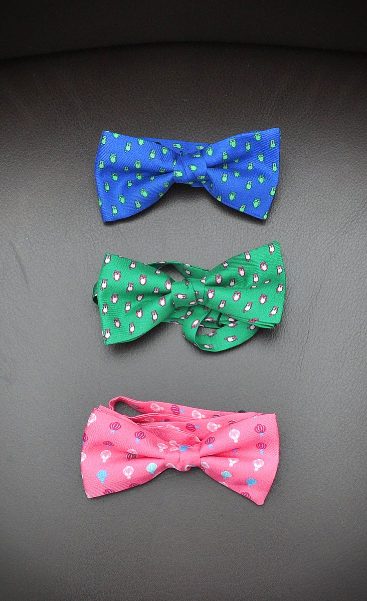 OLIMPO_ES's tweet photo. Completa tu outfit con las pajaritas OLIMPO, colores vivos y estampados originales. ¿Cuál es vuestra favorita?
#OLIMPO #pajarita #bowtie https://t.co/OYoOGpnXSl
