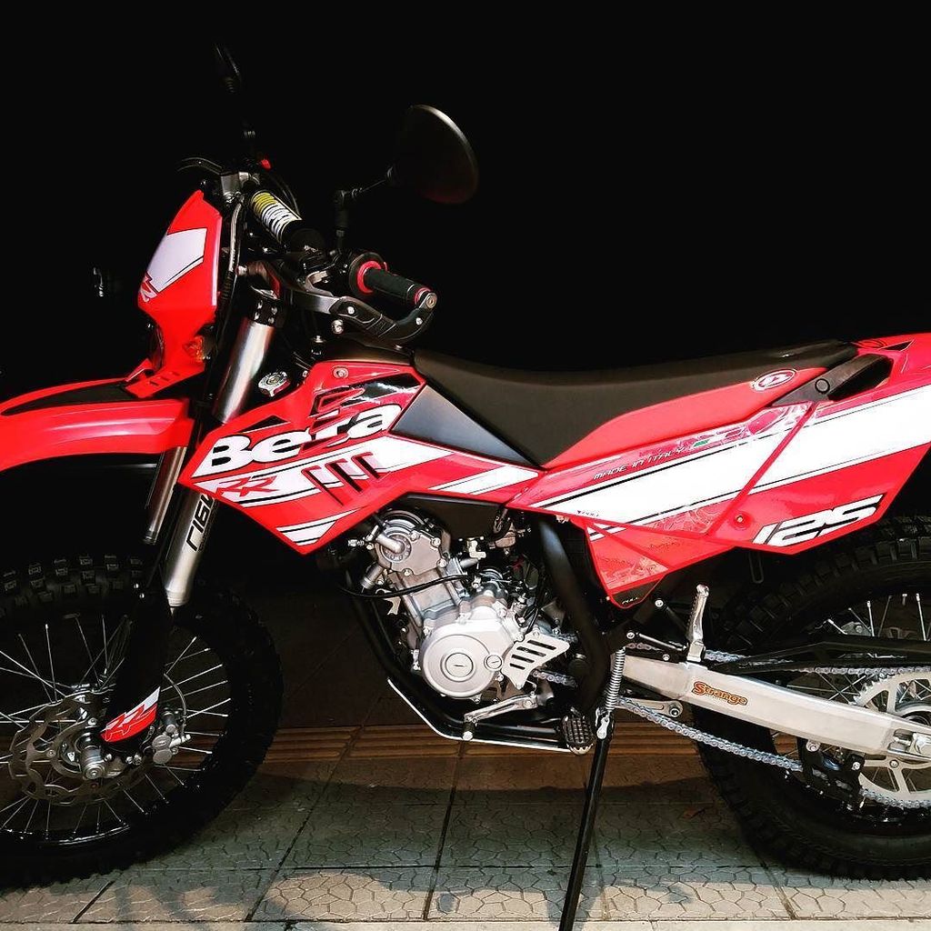 tac69's tweet photo. 出来ました
#beta
#rr125lc
#irc
#tr011
#ve35 https://t.co/lHTe1qgSiF