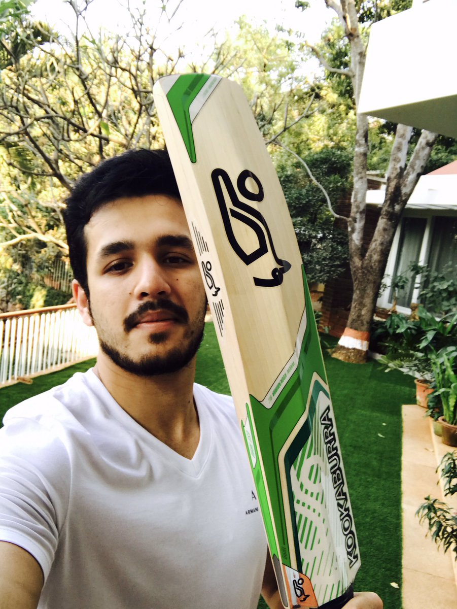 <a href="/cricketershop/">Timeless Cricket</a> hey guys ! Thanks for your great service. Love my bat and thanks for knocking it in really well. Will surely be back