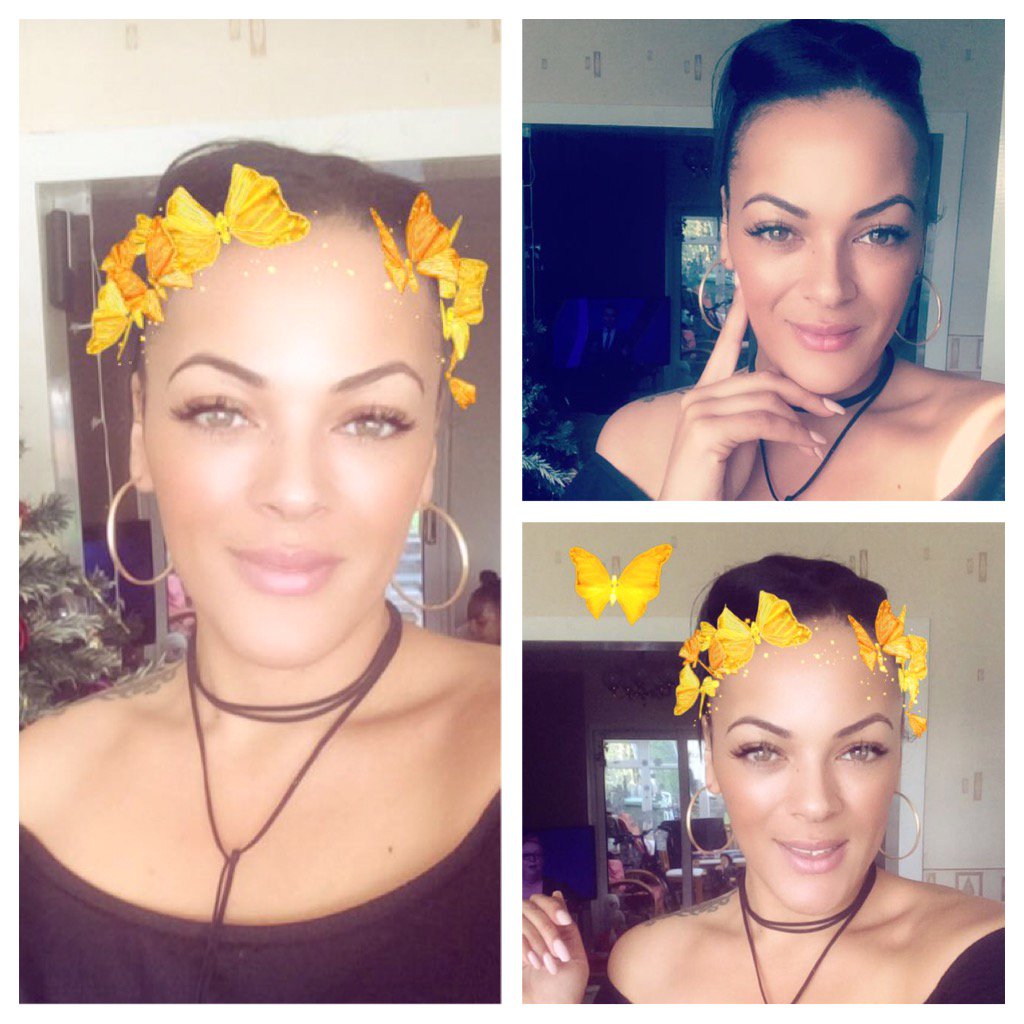 Sim1awaySimone's tweet photo. 😊 https://t.co/falCjDivCV