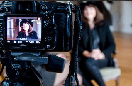 CIMAcineastas's tweet photo. Ana Rodríguez Rosell de #CIMA estrena ‘En silencio se rueda’ @janafilms https://t.co/EOU68o36kw https://t.co/9Y1q2g6bmn