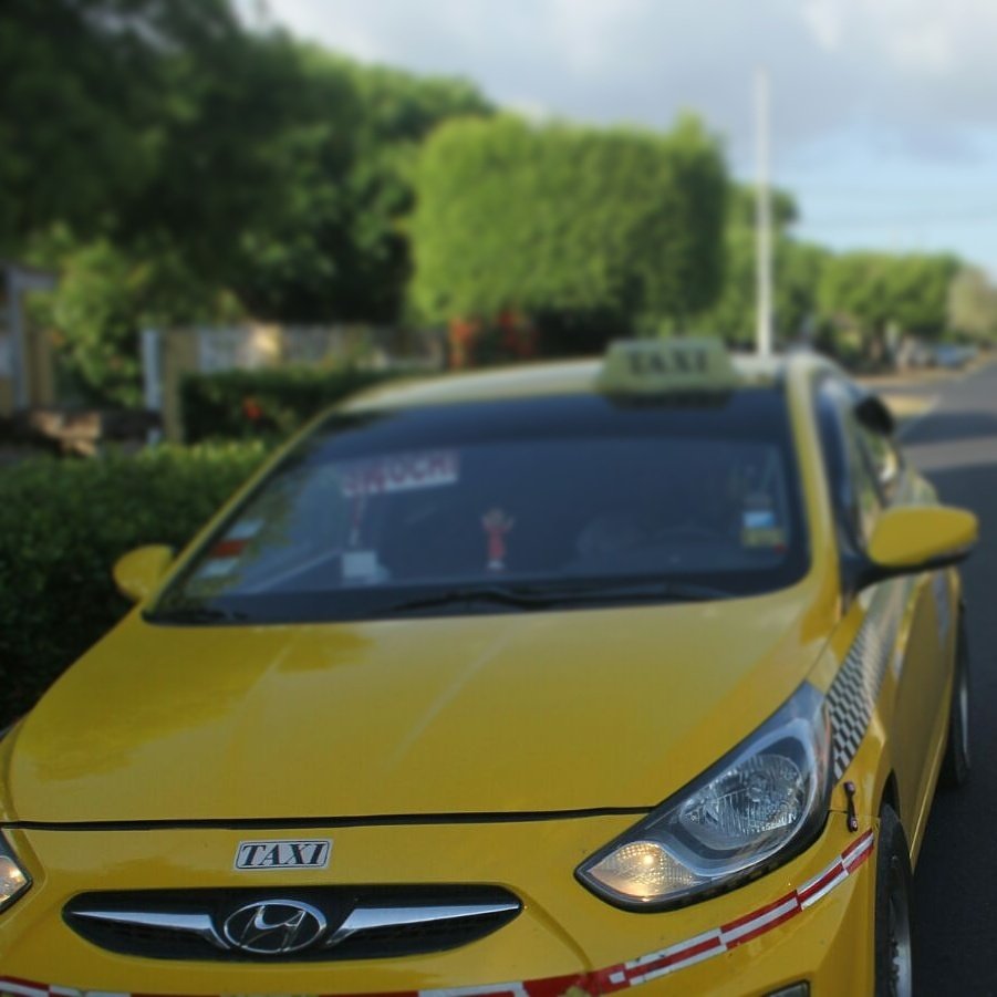 Yovoytaxi's tweet photo. Sabias que los conductores de #Yovoytaxi, reciben capacitaciones continúas en atención al cliente?
#Yovoytaxi #Panamá #Colón #Davidchiriqui https://t.co/GZaNc5UjMV