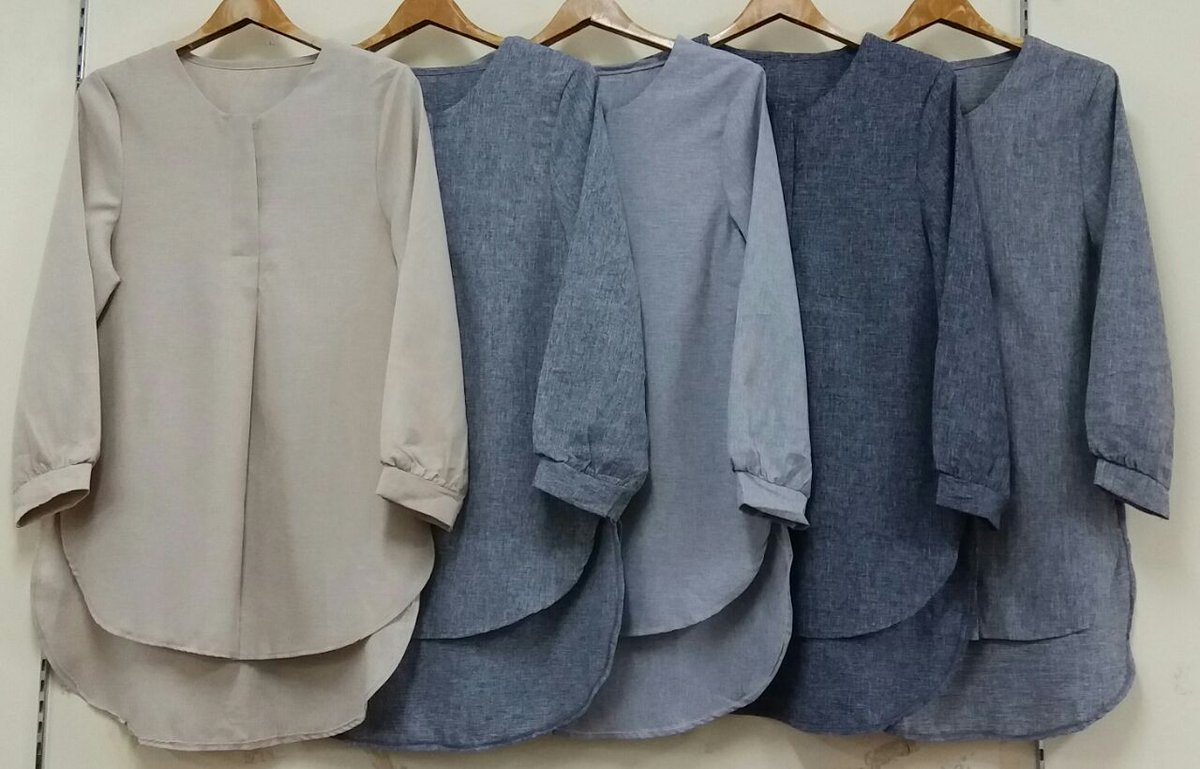 fawrashop's tweet photo. BLOUSE 
RM 30
RM8sm | RM12ss
Material : COTTON LINEN #fawrashop 
Dm/ws 017-4978346 https://t.co/ToGryKmMVE