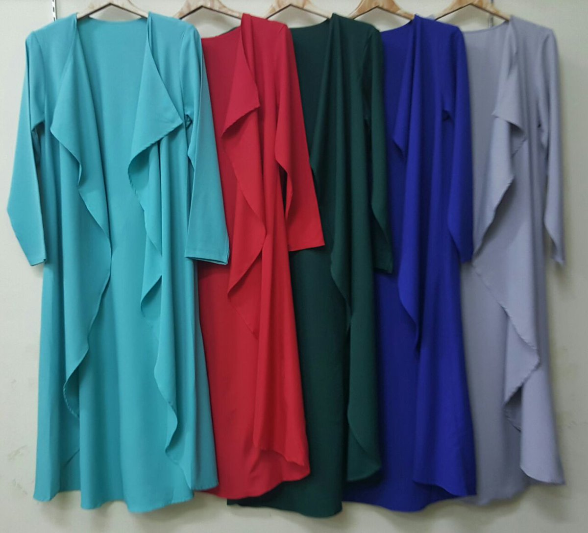 fawrashop's tweet photo. Cardigan Neelofa 
RM35
RM8sm | RM12ss
#fawrashop 
Dm/ws 017-4978346 https://t.co/ROKpArbMV9