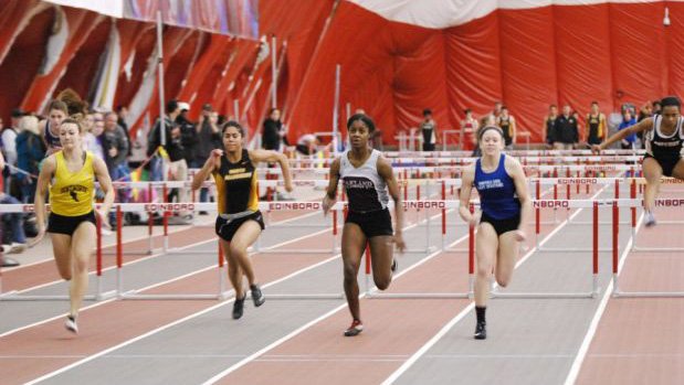 PennTrackXC's tweet photo. WATCH: A Close Finish in the Girls' 60 Hurdles at TSTCA https://t.co/gB6DW9xlEL https://t.co/Jqk3f6u2sO