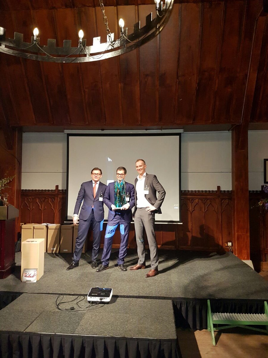ITQ's tweet photo. We are trully honored to be awarded as the Most Committed Partner of the Year 2016 by @VMware_NL #VMwarePartnerAwards https://t.co/7ZwRgxLB9v