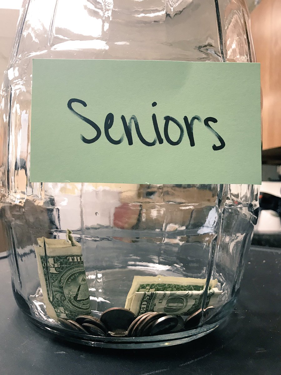 theFACSofLHS's tweet photo. Seniors, you better watch out... it's not even lunch yet and you're already in the negative! #homecoming2017 #pennywars https://t.co/Un9OnFzhU0