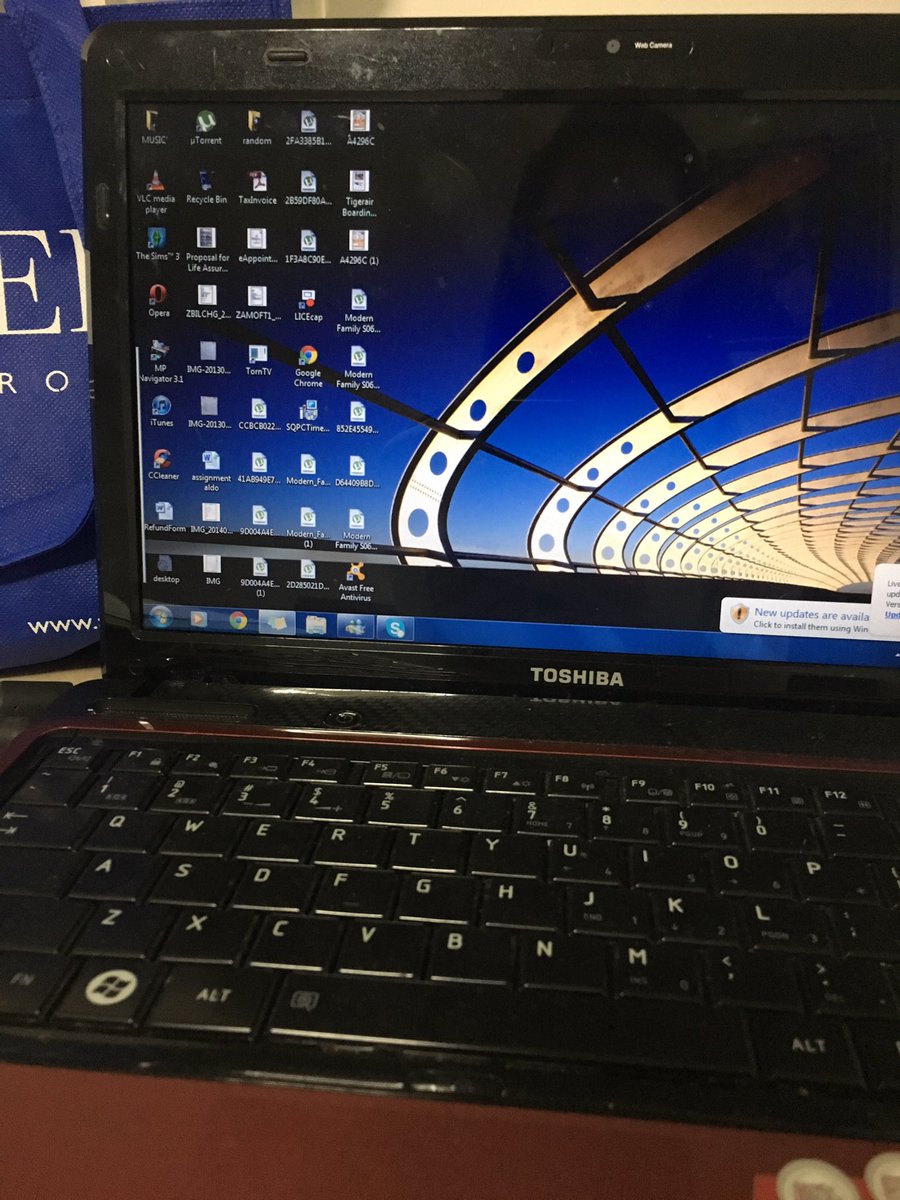 FeliceHwang's tweet photo. Got my hands on this old piece of memory. I got to access the password of my twitter account. Wohoooo https://t.co/Ccjfs3vVt7