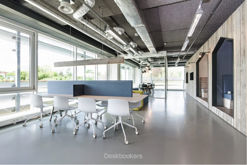 Deskbookers's tweet photo. Het vinden van de ideale #flexwerkplek? Dat doe je met deze checklist: https://t.co/m9Jz0EF035 https://t.co/QMtfmSqnAT