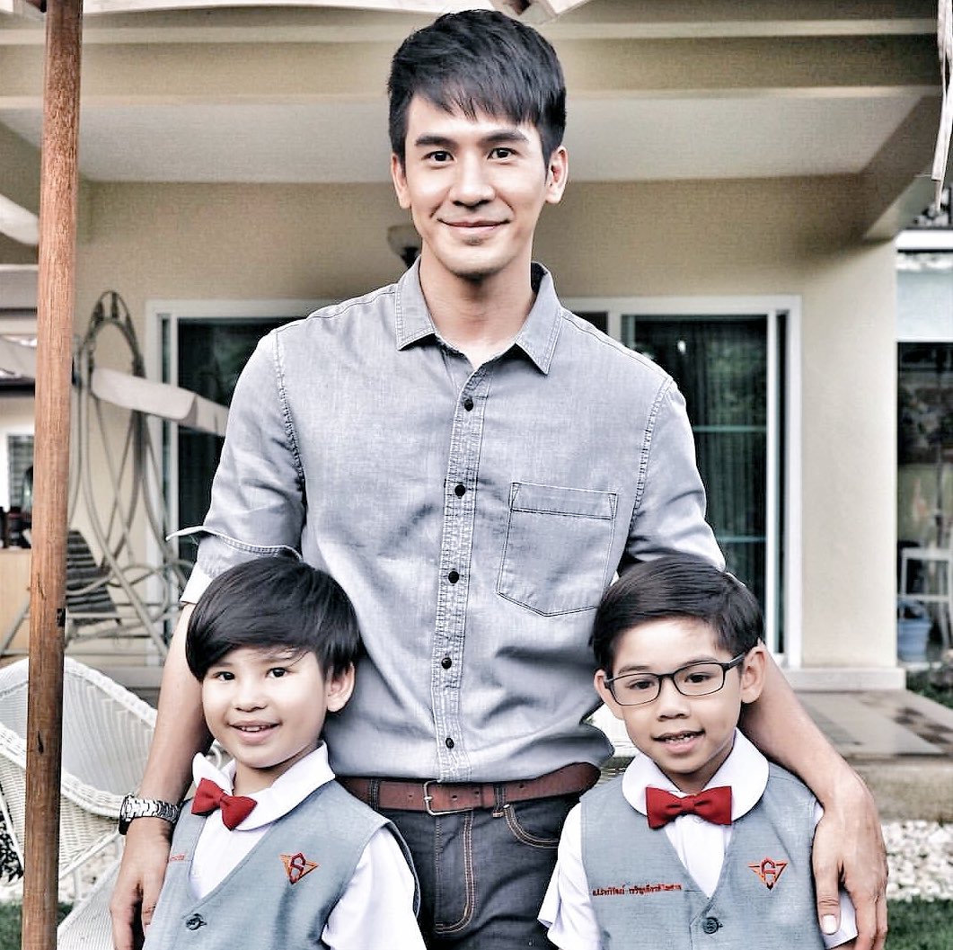 กาโม่ ลุงเต็ง คุณหลวง กอง #พ่อยุ่งลุงไม่ว่าง cr. au_ammodel #popezaap