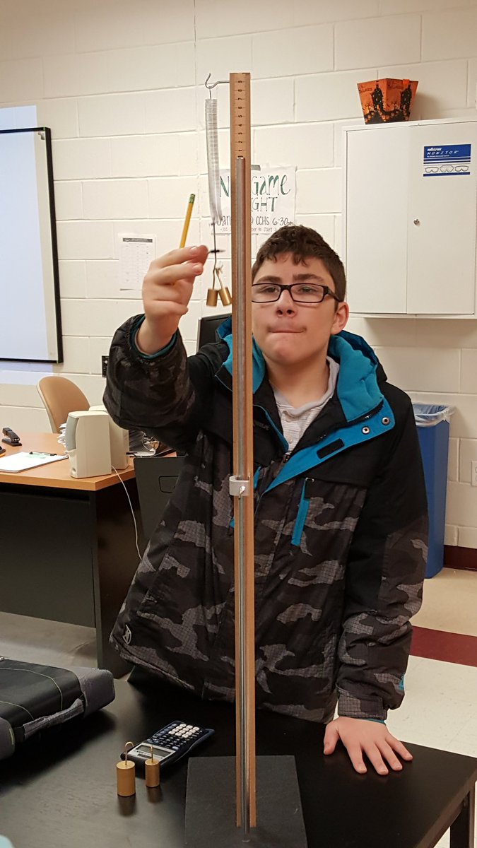 STEM_Bobby's tweet image. Hooke&apos;s Law in #PhysicsFirst #PirateSTEM