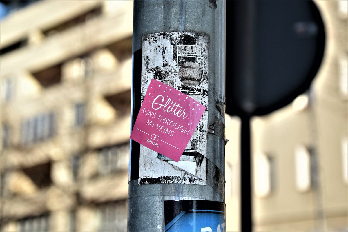 Foreverlyde's tweet image. Habt ihr schon unsere tollen, neuen Sticker gesehen? Wir sind ja total verliebt. Auf geht die Suche in #Berlin &amp;lt;3.  #hochzeitsplaner #braut