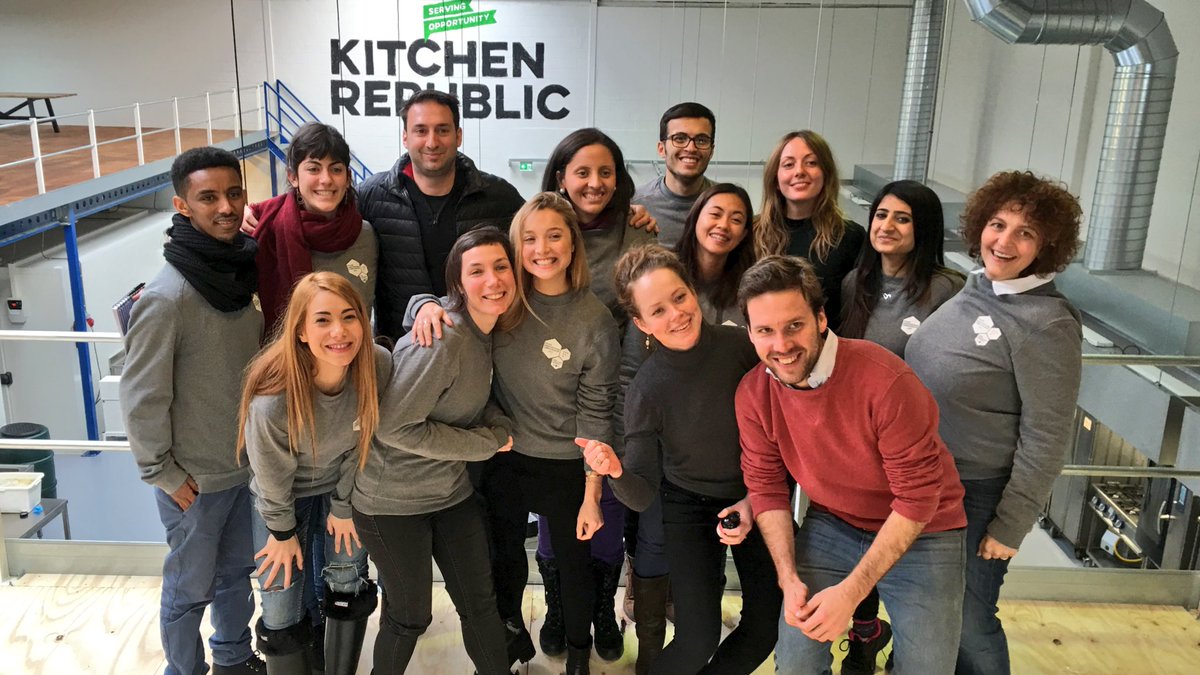 Foodinpro's tweet photo. "Dream BIG, work hard, play more." Thanks #KitchenRepublic for hosting us today! #FIGM17 https://t.co/j4W9NMLUOA
