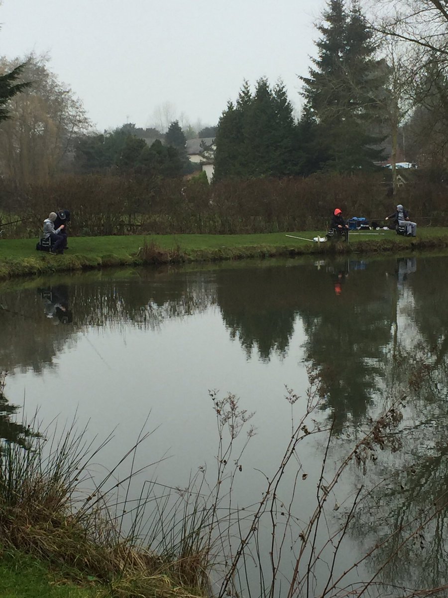 educ8group's tweet photo. Leicester academy learners having a fish race #fishrace #havingfun https://t.co/VrQNTJBbVJ