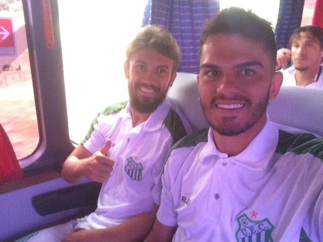 sportlikege's tweet photo. O volante @jpdiasoficial viaja para Goiânia, onde logo mais às 17h no Estádio da Serrinha, o @UEC_oficial ​ enfrenta o @goiasoficial. #JP05 https://t.co/V1sYarICXf